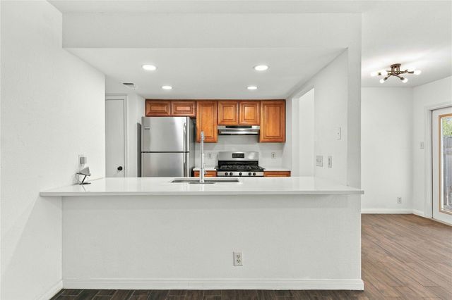 5001 Cana CV B, Austin, TX 78749