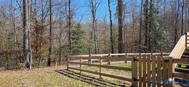 6201 Old Roxbury Rd, New Kent, VA 23141