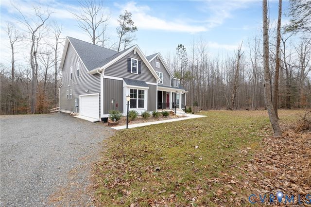 6201 Old Roxbury Rd, New Kent, VA 23141