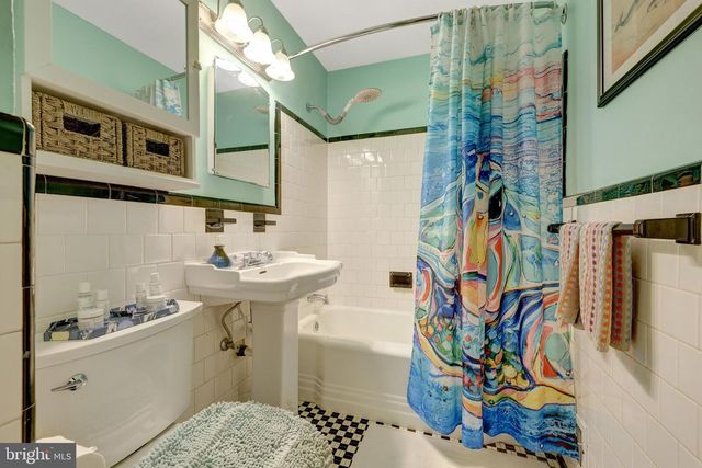 6631 KIRKLEY AVE, Mclean, VA 22101