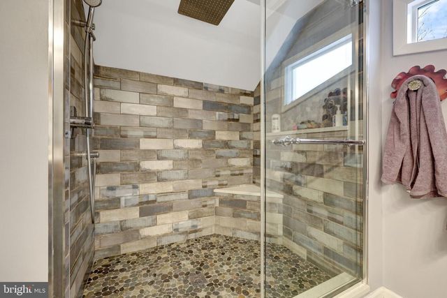 6631 KIRKLEY AVE, Mclean, VA 22101