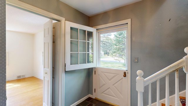 1714 Avalon Avenue, Saginaw Twp, MI 48638
