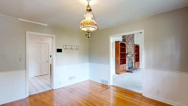 1714 Avalon Avenue, Saginaw Twp, MI 48638