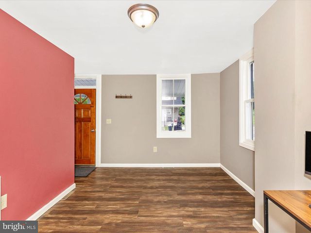 417 W FIFTH STREET, Waynesboro, PA 17268