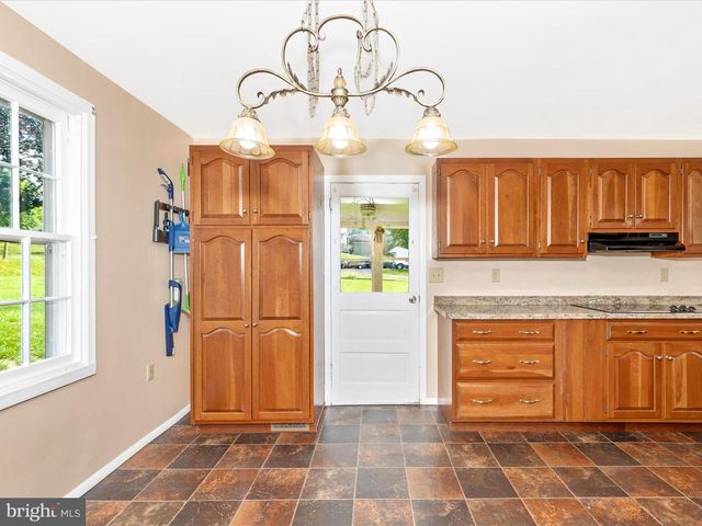 417 W FIFTH STREET, Waynesboro, PA 17268