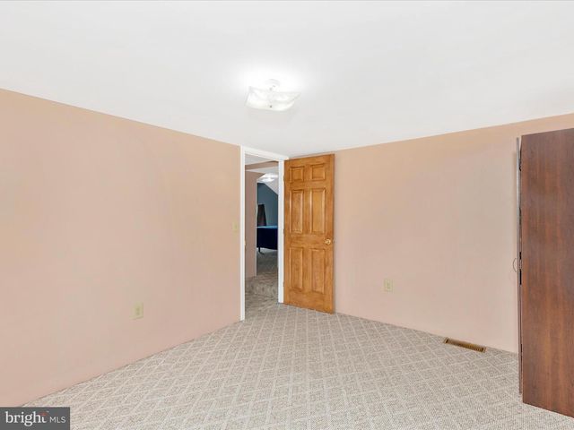 417 W FIFTH STREET, Waynesboro, PA 17268