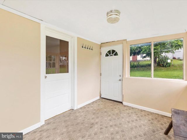 417 W FIFTH STREET, Waynesboro, PA 17268
