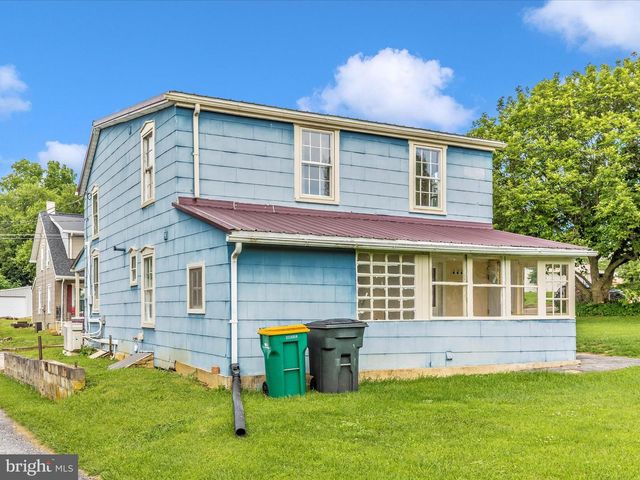 417 W FIFTH STREET, Waynesboro, PA 17268
