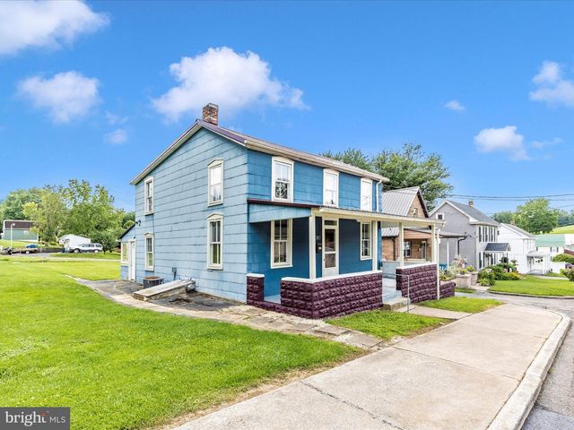 417 W FIFTH STREET, Waynesboro, PA 17268