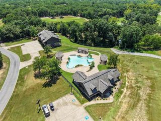208 Castlewood Street, Gordonville, TX 76245