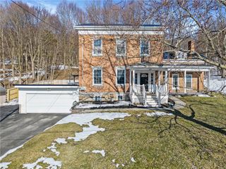 64 Layton Street, Lyons, NY 14489
