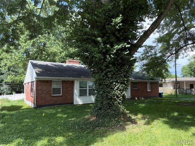107 Habecking Drive, St Louis, MO 63137