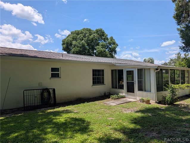 3505 S Country Club Drive, Inverness, FL 34450