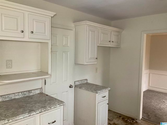 1058 KINGS FOREST DRIVE, Leeds, AL 35094