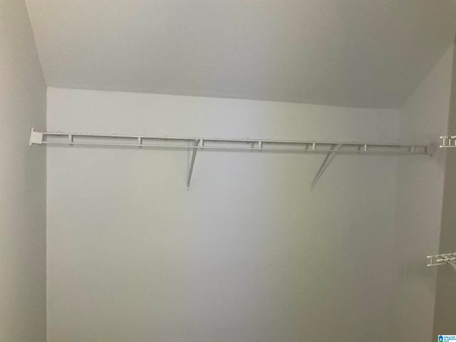 1058 KINGS FOREST DRIVE, Leeds, AL 35094