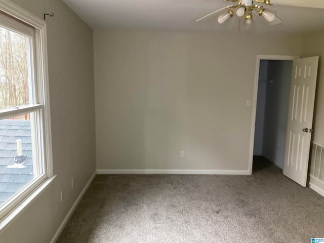 1058 KINGS FOREST DRIVE, Leeds, AL 35094