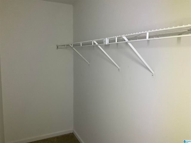 1058 KINGS FOREST DRIVE, Leeds, AL 35094