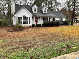 1058 KINGS FOREST DRIVE, Leeds, AL 35094