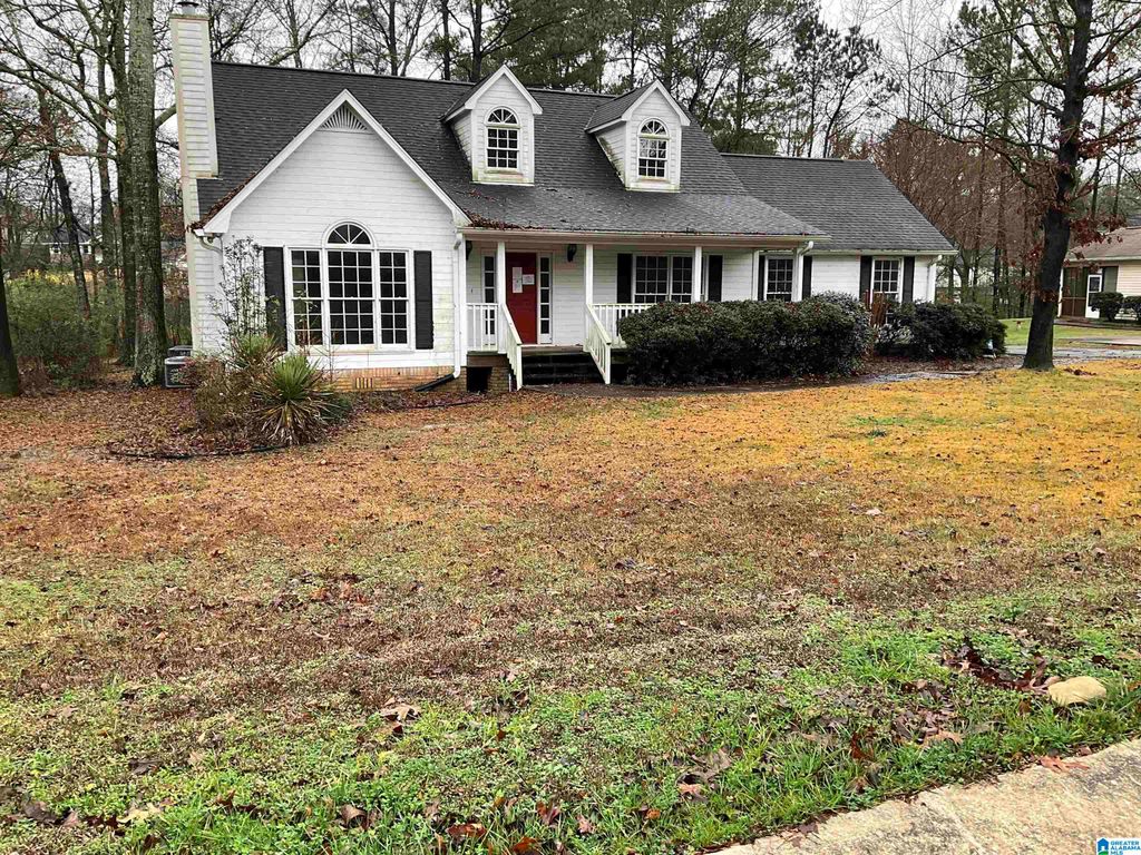 1058 KINGS FOREST DRIVE, Leeds, AL 35094