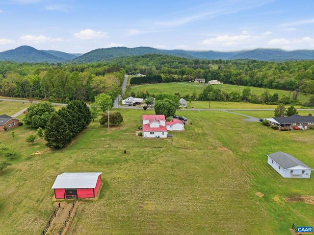 10002 DYKE RD, Stanardsville, VA 22973