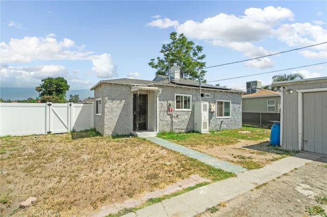 25141 Independent Place, San Bernardino, CA 92404
