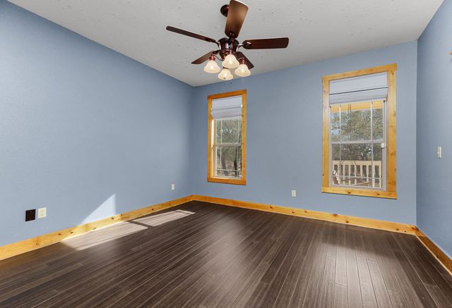 967 FALCONWOOD DR, San Marcos, TX 78666