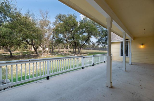 967 FALCONWOOD DR, San Marcos, TX 78666