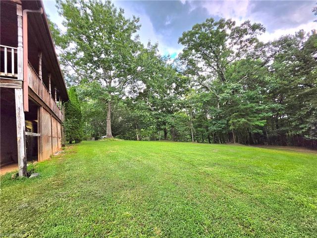 179 Caseys Crossing Trail, Lowgap, NC 27024