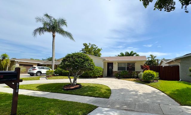 310 SE 4TH Terrace, Dania Beach, FL 33004