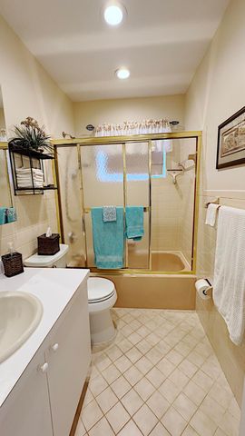 310 SE 4TH Terrace, Dania Beach, FL 33004