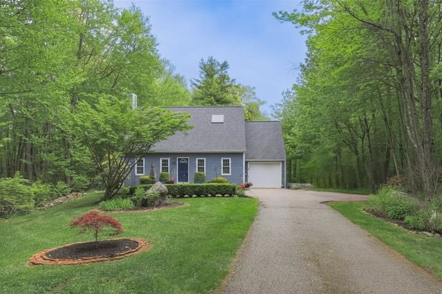 29 Barbour Road, Hampton, NH 03842