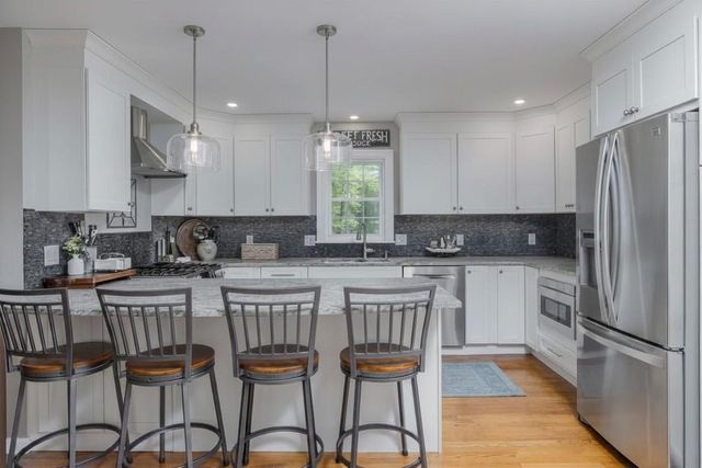 29 Barbour Road, Hampton, NH 03842