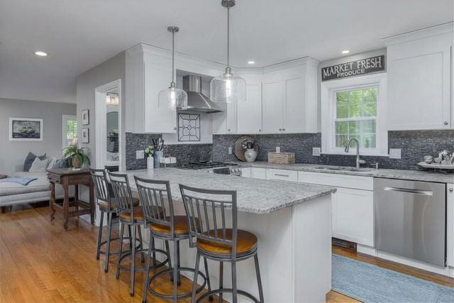 29 Barbour Road, Hampton, NH 03842