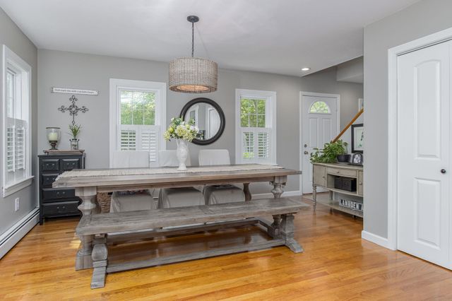 29 Barbour Road, Hampton, NH 03842