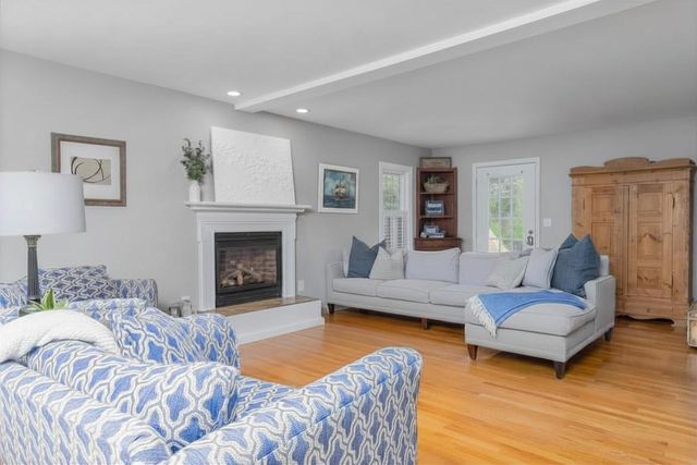 29 Barbour Road, Hampton, NH 03842