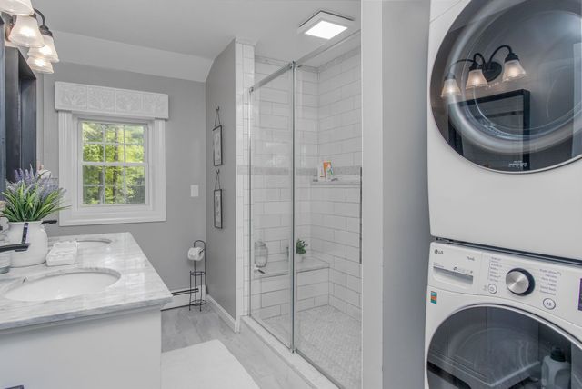 29 Barbour Road, Hampton, NH 03842