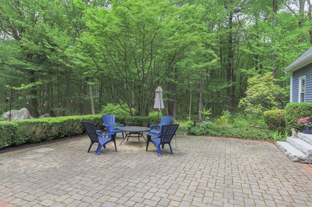 29 Barbour Road, Hampton, NH 03842