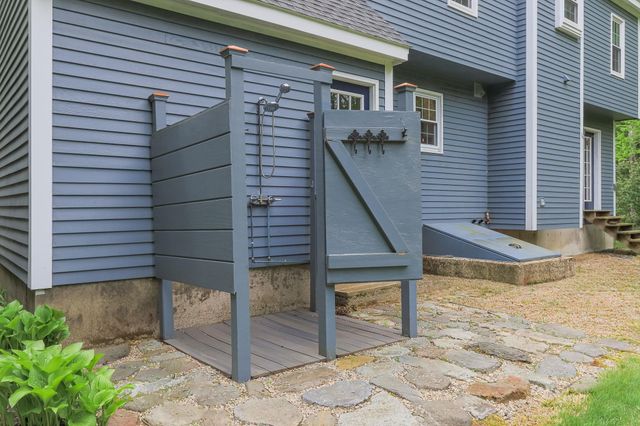 29 Barbour Road, Hampton, NH 03842