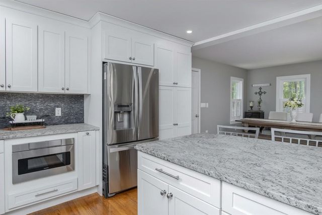 29 Barbour Road, Hampton, NH 03842