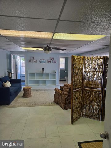 351 W 10TH ST, Ship Bottom, NJ 08008