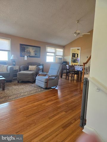 351 W 10TH ST, Ship Bottom, NJ 08008