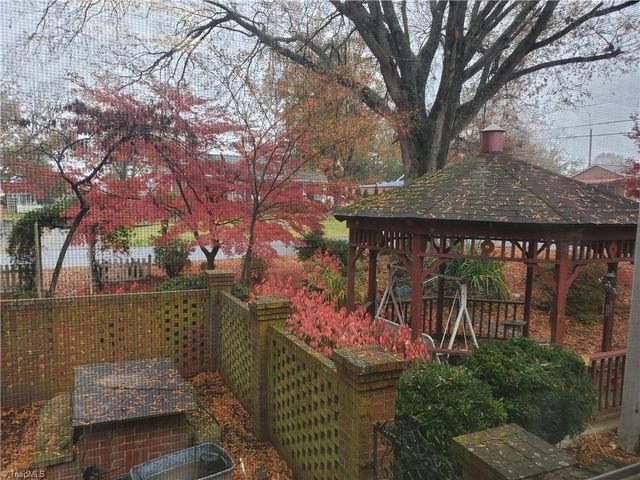 1701 Greenfield Street, Winston-salem, NC 27127