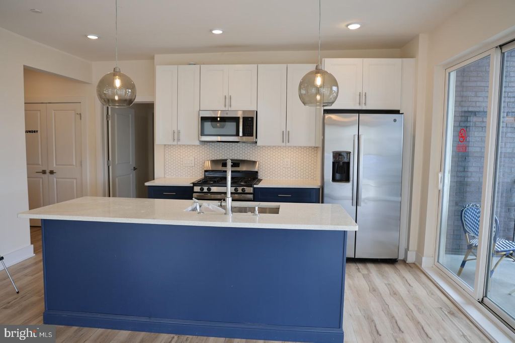 1148 N 2ND ST #5F, PHILADELPHIA, PA 19123 — exterior