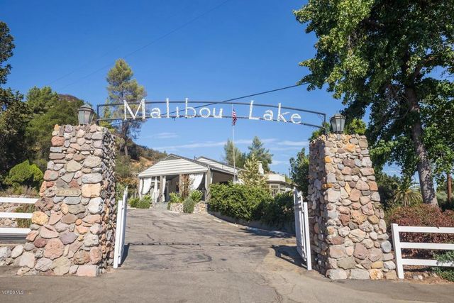 2026 Lakeshore Drive, Agoura Hills, CA 91301