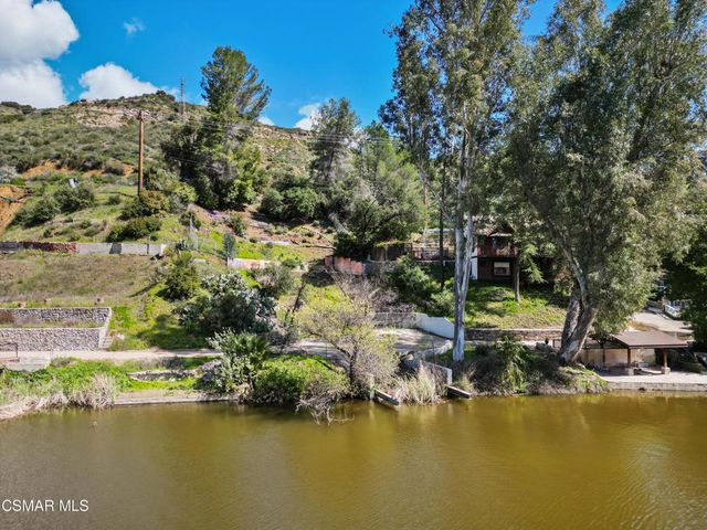 2026 Lakeshore Drive, Agoura Hills, CA 91301