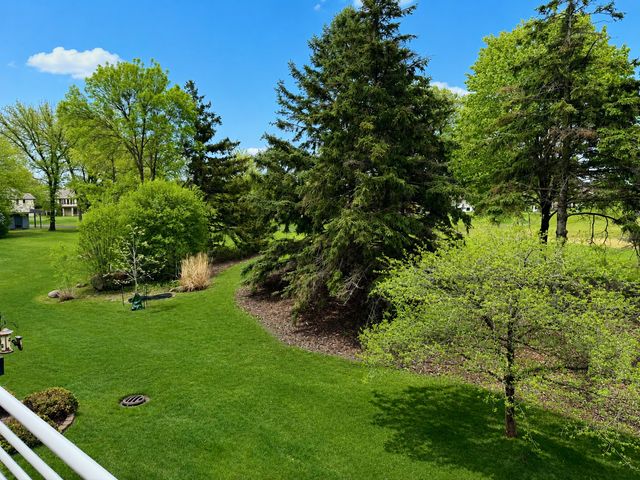 4233 93rd Avenue N, Brooklyn Park, MN 55443