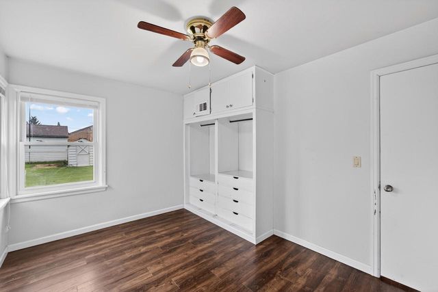 2919 Drexel AVENUE, Racine, WI 53403