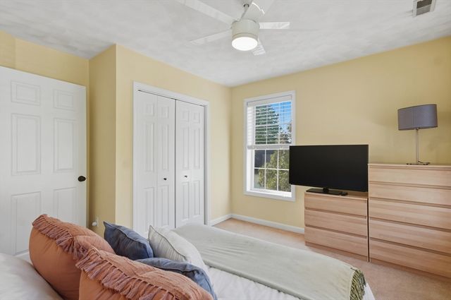 8 Coolidge Street, Westford, MA 01886