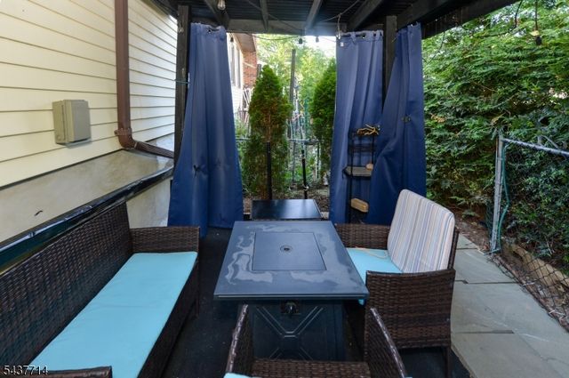 18 Parker Ave, Hawthorne Boro, NJ 07506