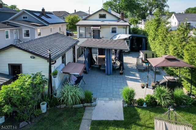 18 Parker Ave, Hawthorne Boro, NJ 07506